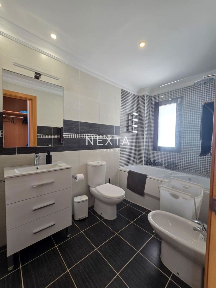 Chalet de 3 habitaciones en Torviscas en venta con piscina garaje - 1.480.000 € (Ref: 9675157)