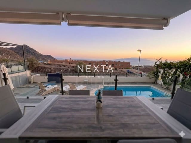 3 camera da letto Villa in vendita in Torviscas, Adeje con piscina garage - 1.480.000 € (Rif: 9675157)