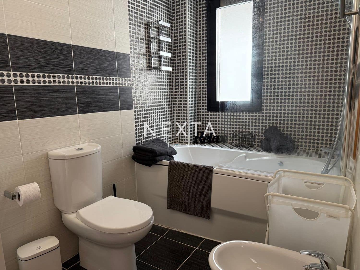 Chalet de 3 habitaciones en Torviscas en venta con piscina garaje - 1.480.000 € (Ref: 9675157)