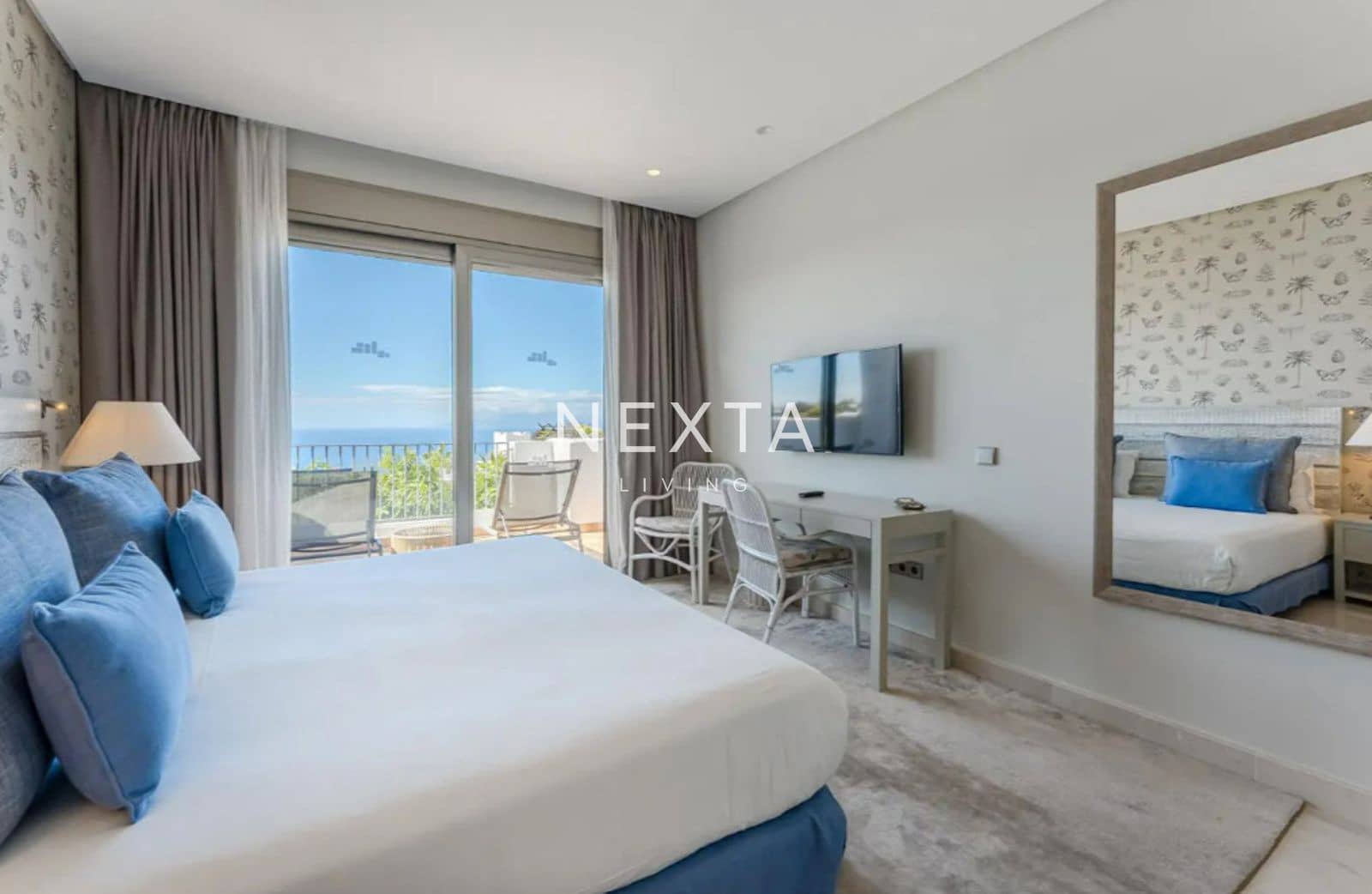 2 makuuhuone Asunto myytävänä paikassa Guia de Isora mukana uima-altaan 
autotalli - 1 149 000 € (Ref: 9685885)