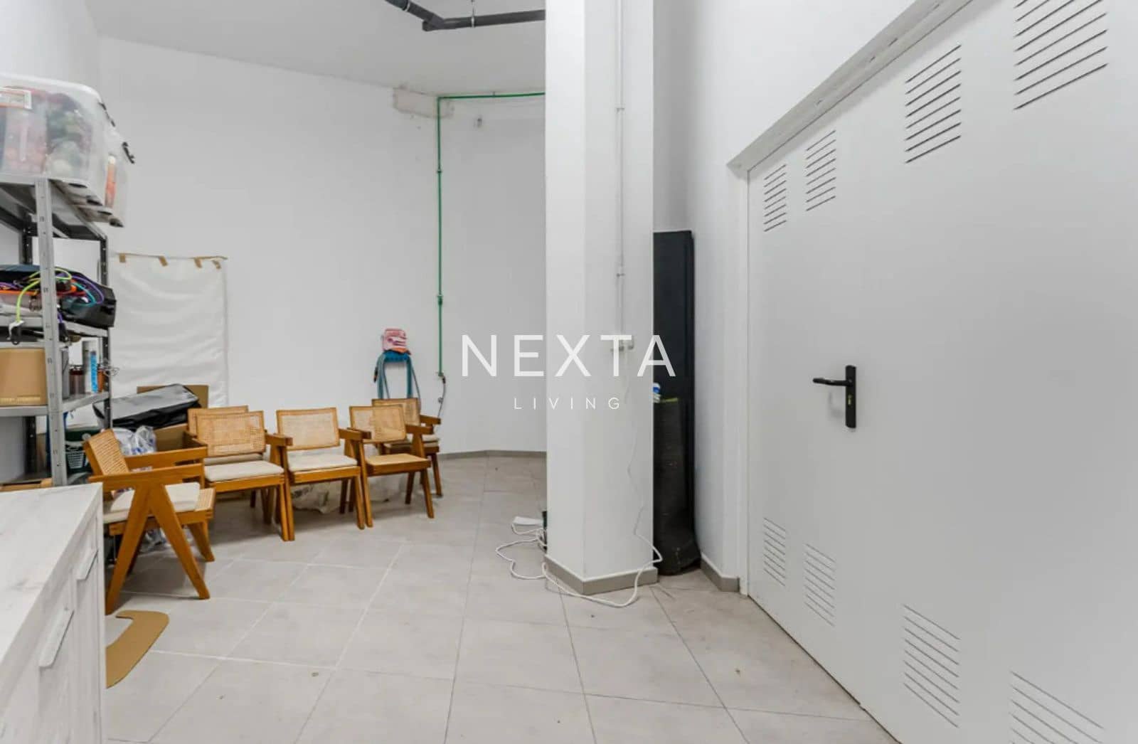 2 makuuhuone Asunto myytävänä paikassa Guia de Isora mukana uima-altaan 
autotalli - 1 149 000 € (Ref: 9685885)