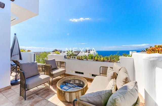 2 makuuhuone Asunto myytävänä paikassa Guía de Isora mukana uima-altaan 
autotalli - 1 149 000 € (Ref: 9685885)