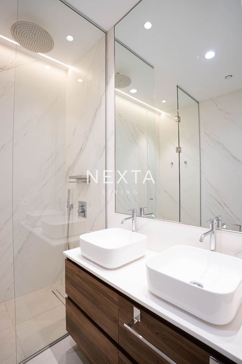 4 bedroom Villa for sale in Guia de Isora with pool garage - € 5,000,000 (Ref: 9688507)