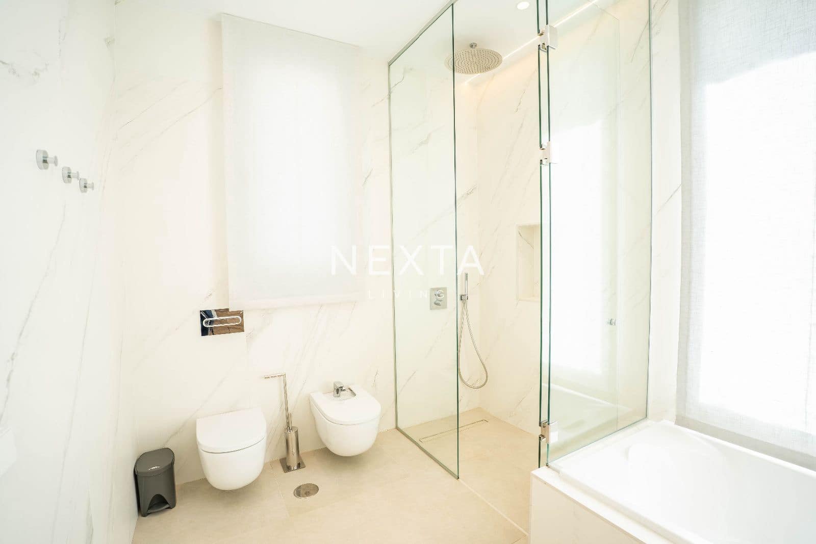 4 bedroom Villa for sale in Guia de Isora with pool garage - € 5,000,000 (Ref: 9688507)