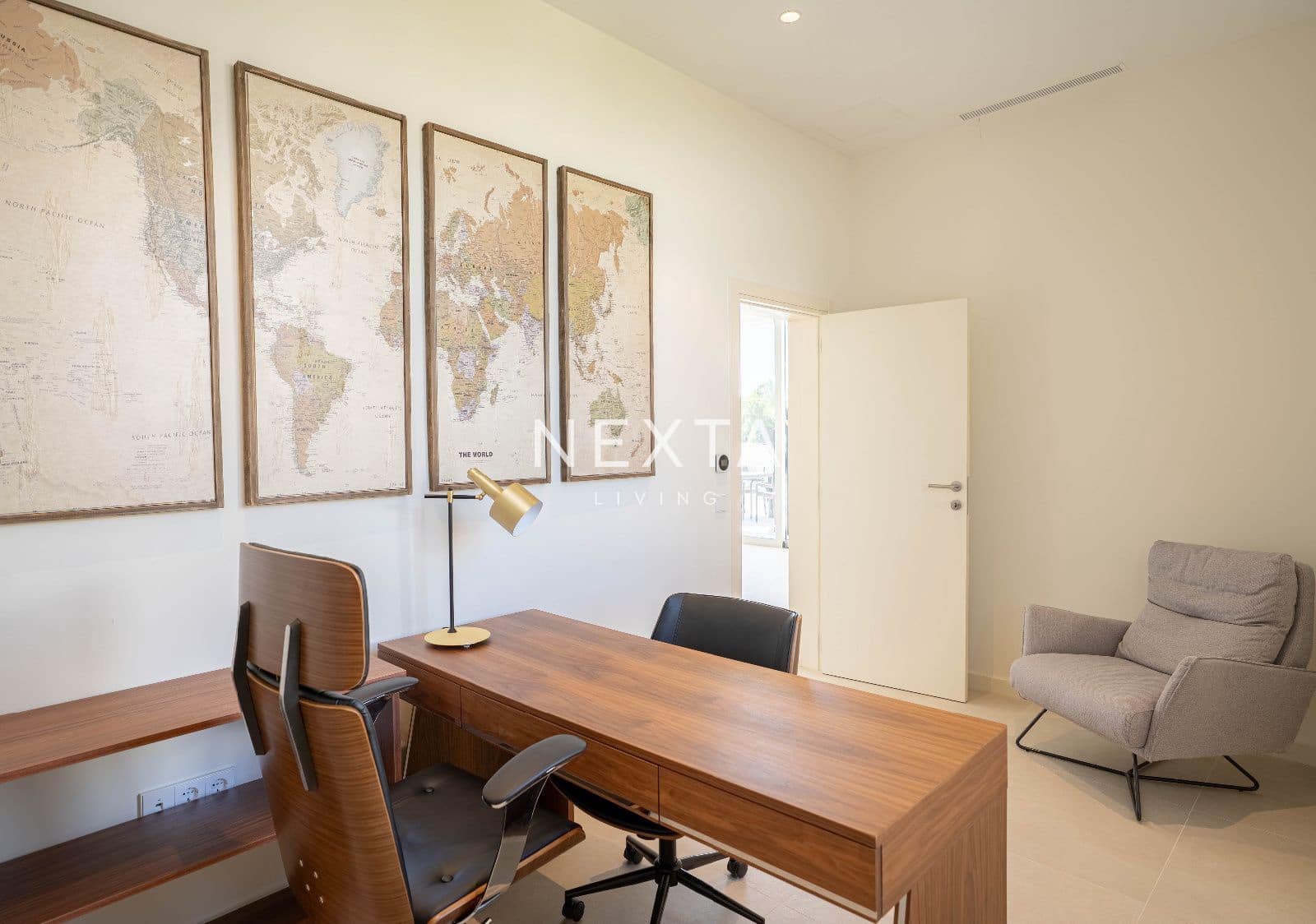 4 bedroom Villa for sale in Guia de Isora with pool garage - € 5,000,000 (Ref: 9688507)