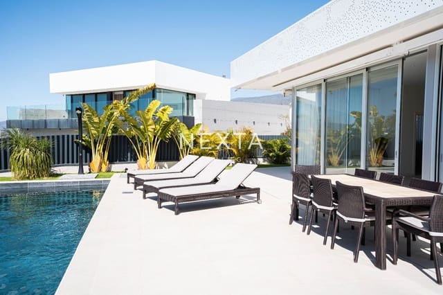 4 soveværelse Villa til salg i Guía de Isora med swimmingpool garage - € 5.000.000 (Ref: 9688507)