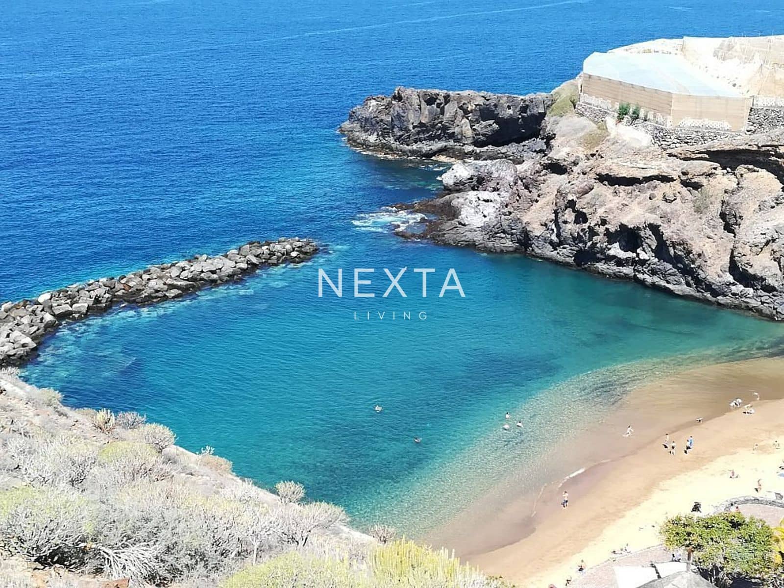 3 bedroom Villa for sale in Piedra Hincada with pool - € 3,290,000 (Ref: 9696784)