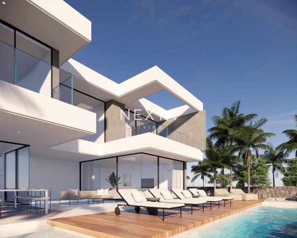 6 makuuhuone Huvila myytävänä paikassa Costa Adeje, Adeje mukana uima-altaan 
autotalli - 2 400 000 € (Ref: 9696785)