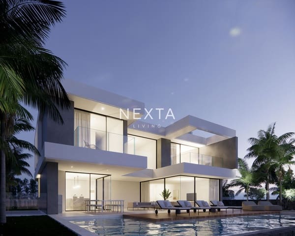 6 makuuhuone Huvila myytävänä paikassa Costa Adeje, Adeje mukana uima-altaan 
autotalli - 2 400 000 € (Ref: 9696785)