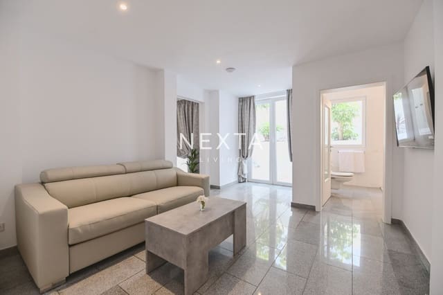 12 makuuhuone Huvila myytävänä paikassa Playa Paraiso, Adeje mukana uima-altaan - 4 000 000 € (Ref: 9696786)