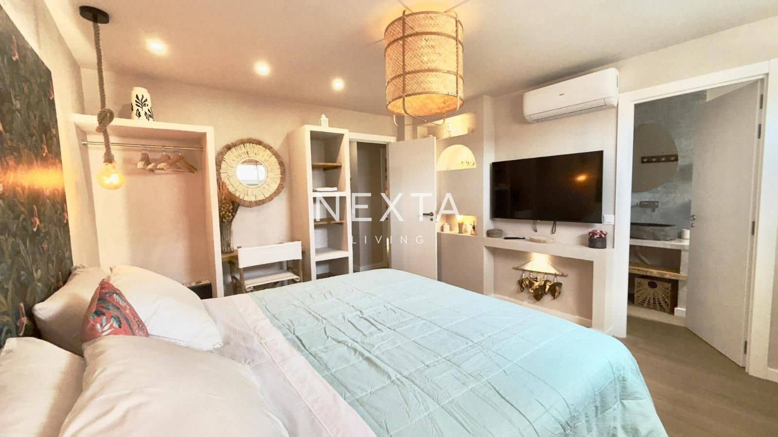 Chalet de 5 habitaciones en Chayofa en venta con piscina garaje - 1.270.000 € (Ref: 9697795)