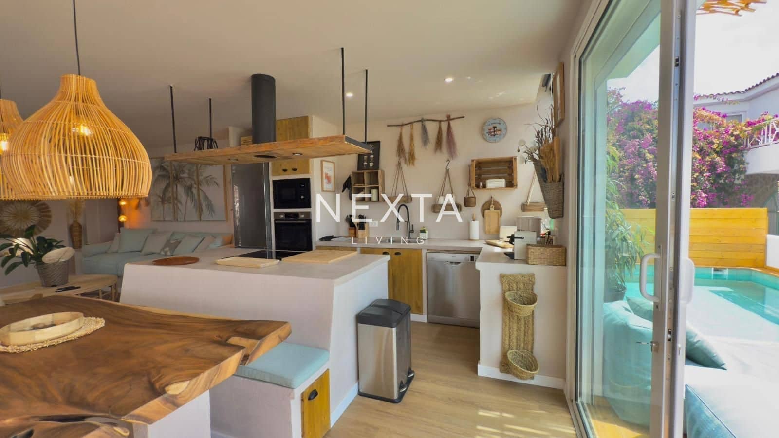 Chalet de 5 habitaciones en Chayofa en venta con piscina garaje - 1.270.000 € (Ref: 9697795)