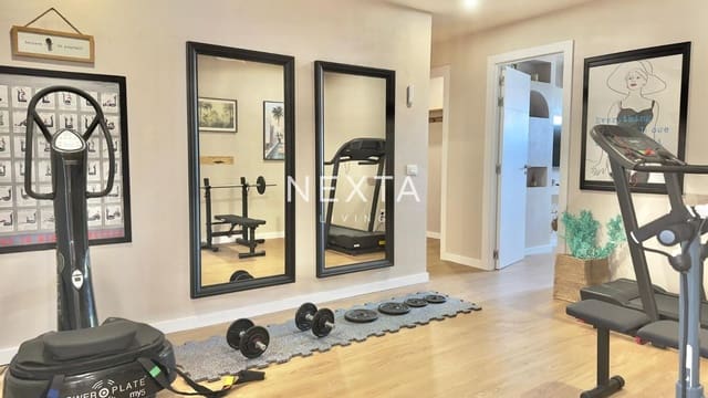 Chalet de 5 habitaciones en Chayofa, Arona en venta con piscina garaje - 1.270.000 € (Ref: 9697795)