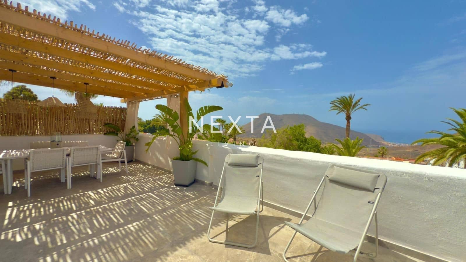 Chalet de 5 habitaciones en Chayofa en venta con piscina garaje - 1.270.000 € (Ref: 9697795)