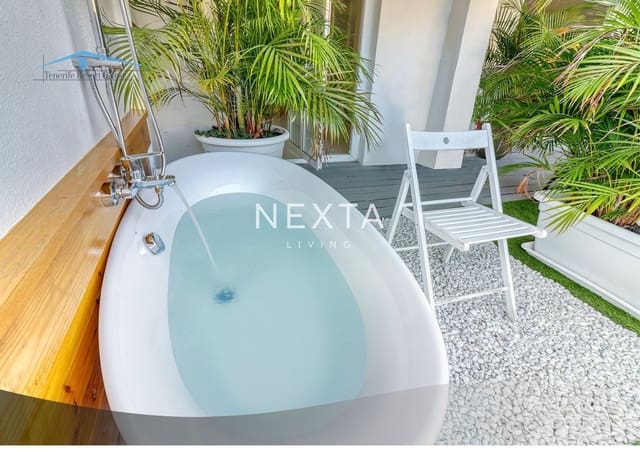 Chalet de 5 habitaciones en San Eugenio Alto, Adeje en venta con piscina garaje - 1.700.000 € (Ref: 9709202)