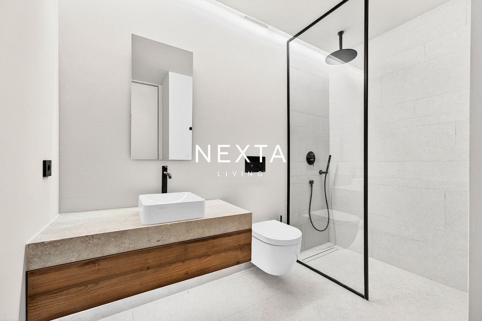 2 bedroom Flat for sale in Callao Salvaje with pool - € 1,060,000 (Ref: 9741434)