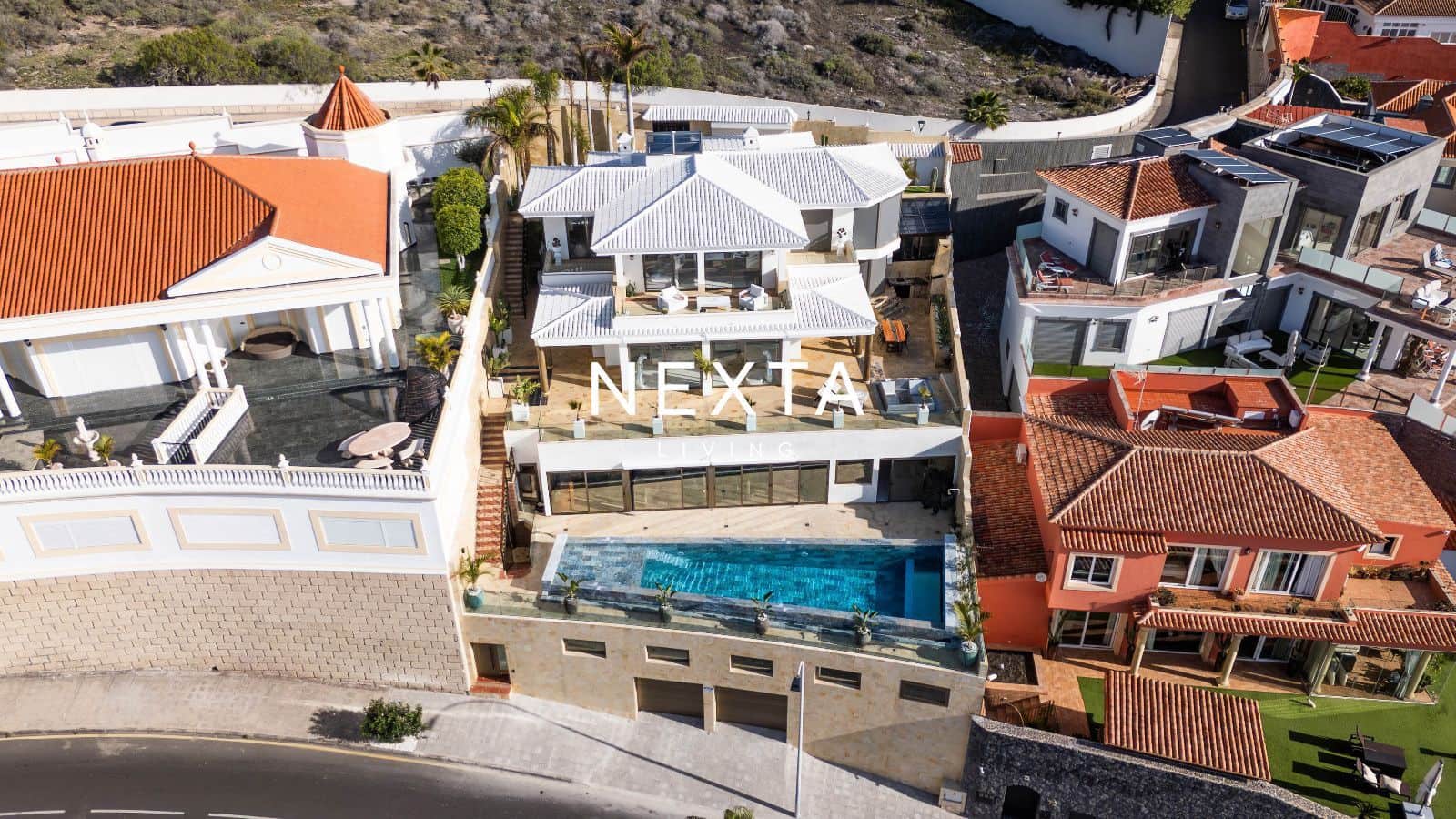 4 camera da letto Villa in vendita in Costa Adeje con piscina garage - 5.500.000 € (Rif: 9761601)