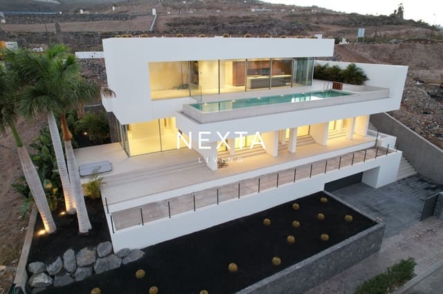 6 slaapkamer Villa te koop in Guía de Isora met zwembad garage - € 6.400.000 (Ref: 9786004)