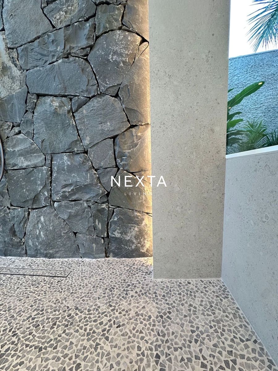 6 slaapkamer Villa te koop in Guia de Isora met zwembad garage - € 6.400.000 (Ref: 9786004)