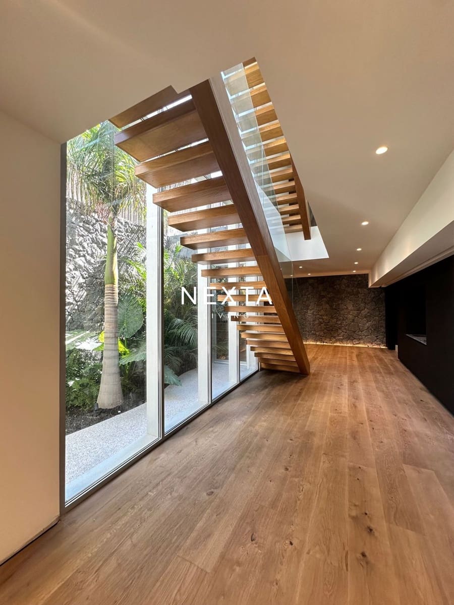 6 slaapkamer Villa te koop in Guia de Isora met zwembad garage - € 6.400.000 (Ref: 9786004)