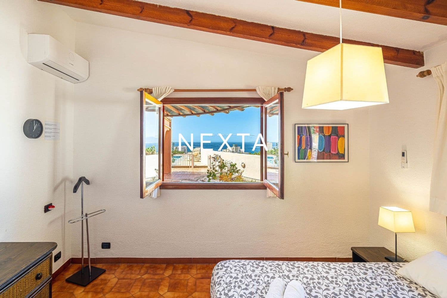 4 soverom Villa til salgs i Costa Adeje med svømmebasseng garasje - € 1 150 000 (Ref: 9786006)