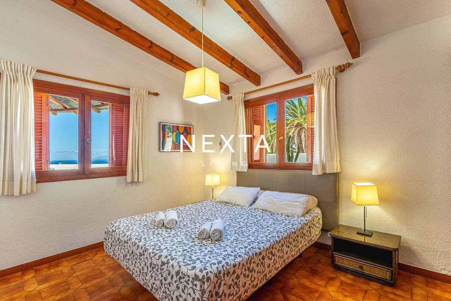 4 soverom Villa til salgs i Costa Adeje med svømmebasseng garasje - € 1 150 000 (Ref: 9786006)