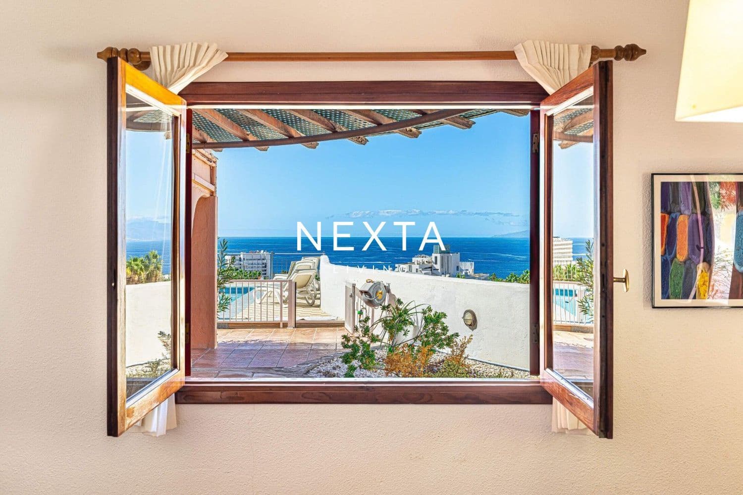 4 soverom Villa til salgs i Costa Adeje med svømmebasseng garasje - € 1 150 000 (Ref: 9786006)