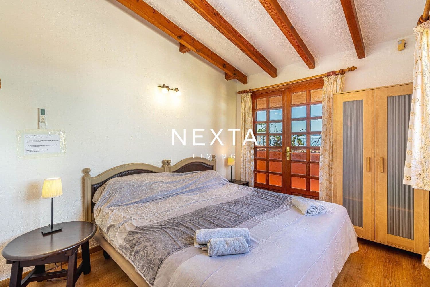 4 soverom Villa til salgs i Costa Adeje med svømmebasseng garasje - € 1 150 000 (Ref: 9786006)