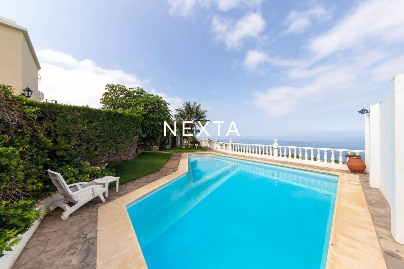 3 Zimmer Villa zu verkaufen in Guia de Isora mit Pool - 3.200.000 € (Ref: 9793711)