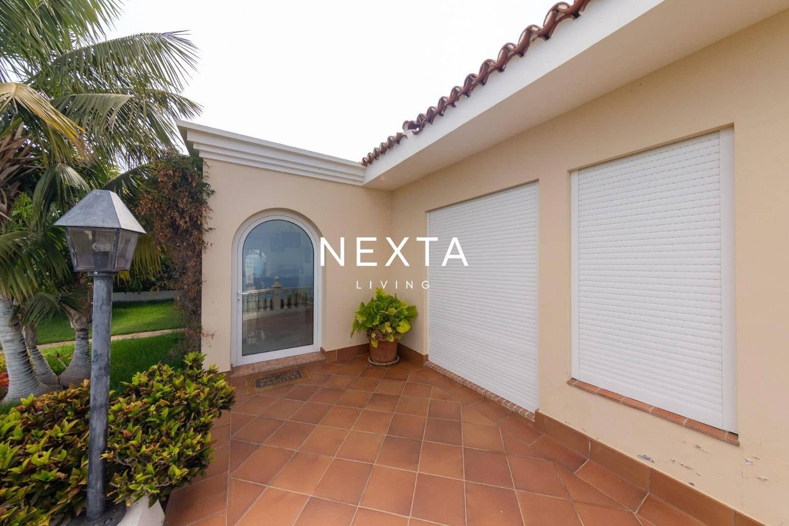 3 Zimmer Villa zu verkaufen in Guia de Isora mit Pool - 3.200.000 € (Ref: 9793711)