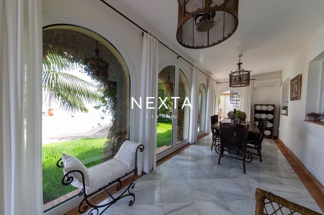 3 soverom Villa til salgs i Guía de Isora med svømmebasseng - € 3 200 000 (Ref: 9793711)