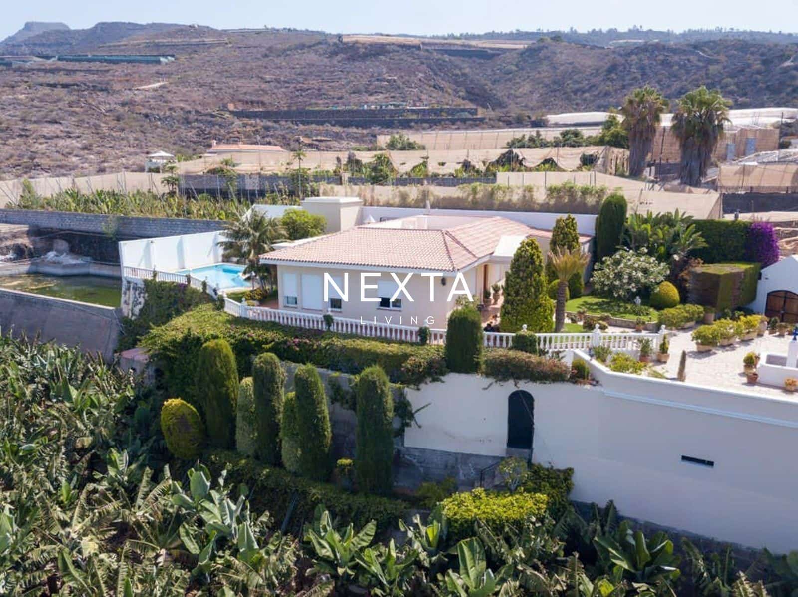 3 Zimmer Villa zu verkaufen in Guia de Isora mit Pool - 3.200.000 € (Ref: 9793711)