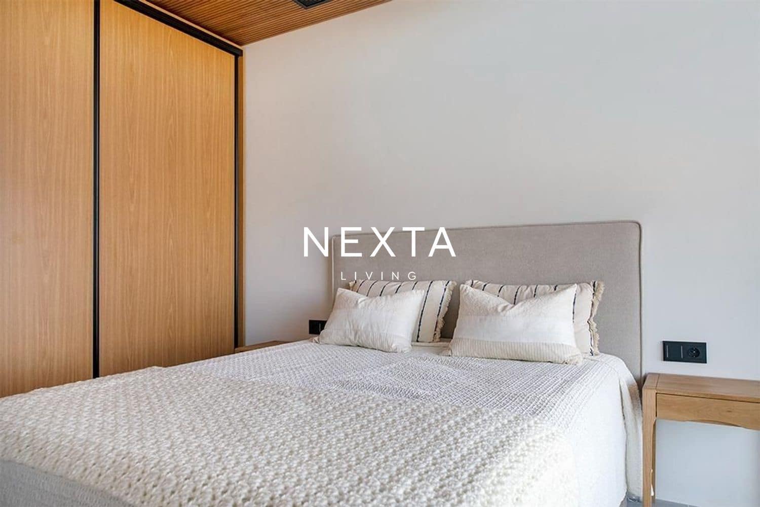 4 soveværelse Villa til salg i Playa Paraiso med swimmingpool garage - € 5.500.000 (Ref: 9800072)