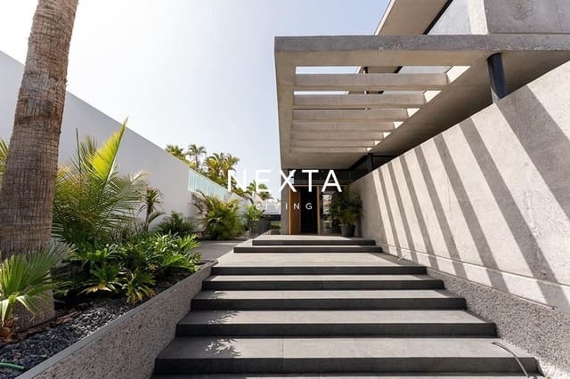 4 soveværelse Villa til salg i Playa Paraiso, Adeje med swimmingpool garage - € 5.500.000 (Ref: 9800072)