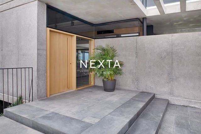 4 soveværelse Villa til salg i Playa Paraiso, Adeje med swimmingpool garage - € 5.500.000 (Ref: 9800072)