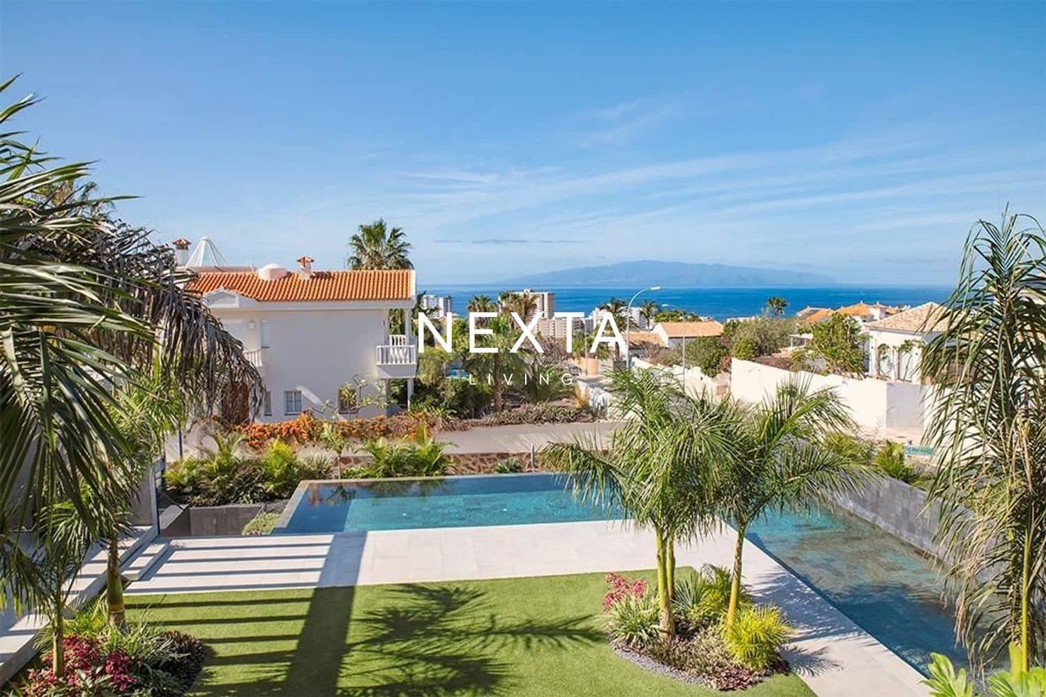 4 soveværelse Villa til salg i Playa Paraiso med swimmingpool garage - € 5.500.000 (Ref: 9800072)