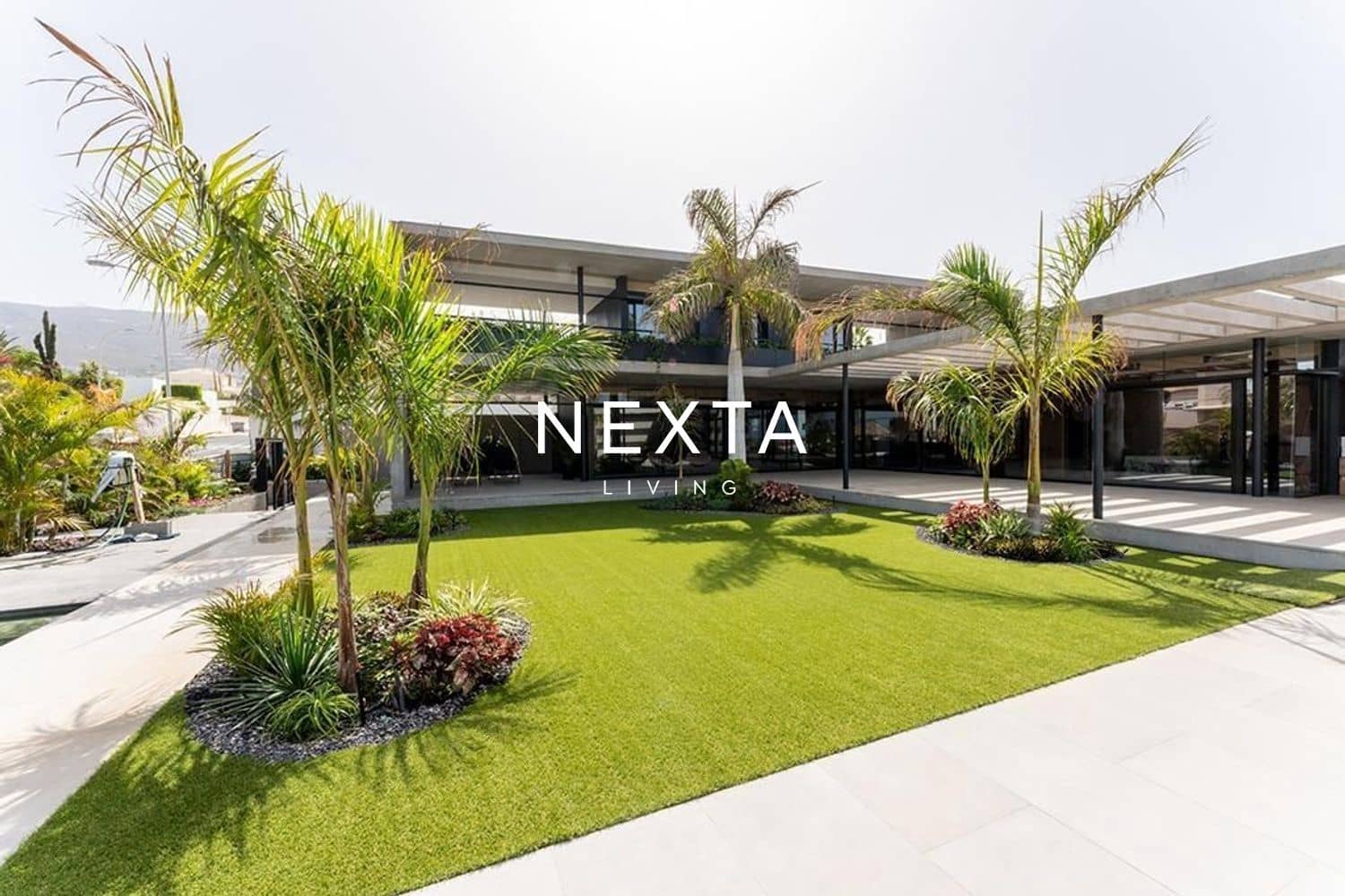 4 soveværelse Villa til salg i Playa Paraiso med swimmingpool garage - € 5.500.000 (Ref: 9800072)