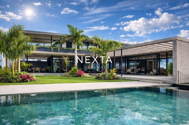 4 soveværelse Villa til salg i Playa Paraiso, Adeje med swimmingpool garage - € 5.500.000 (Ref: 9800072)