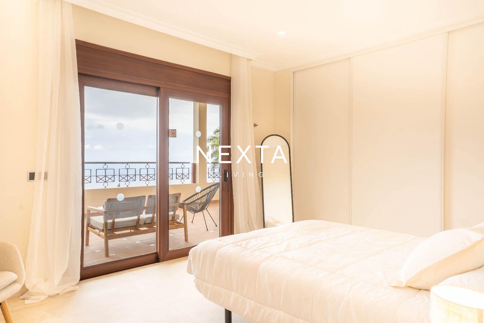4 bedroom Villa for sale in Roque del Conde with pool garage - € 1,750,000 (Ref: 9828049)