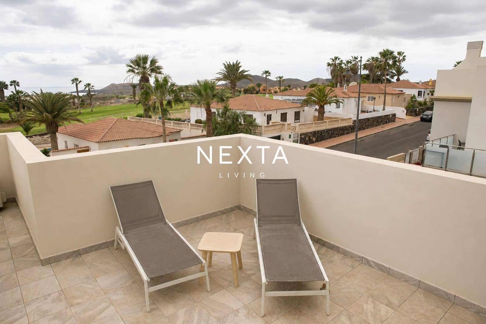 4 bedroom Townhouse for rent in Golf del Sur with pool garage - € 5,000 (Ref: 9829623)