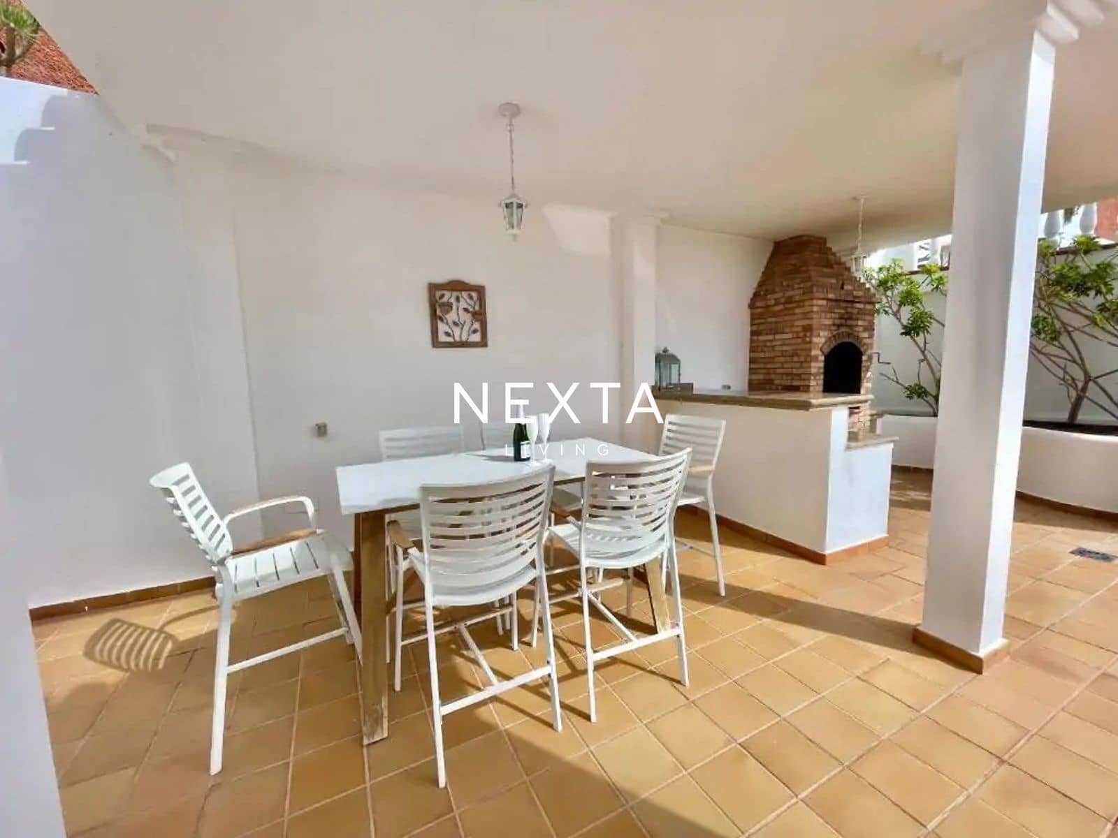 4 bedroom Townhouse for sale in Costa Adeje with pool - € 1,300,000 (Ref: 9834607)