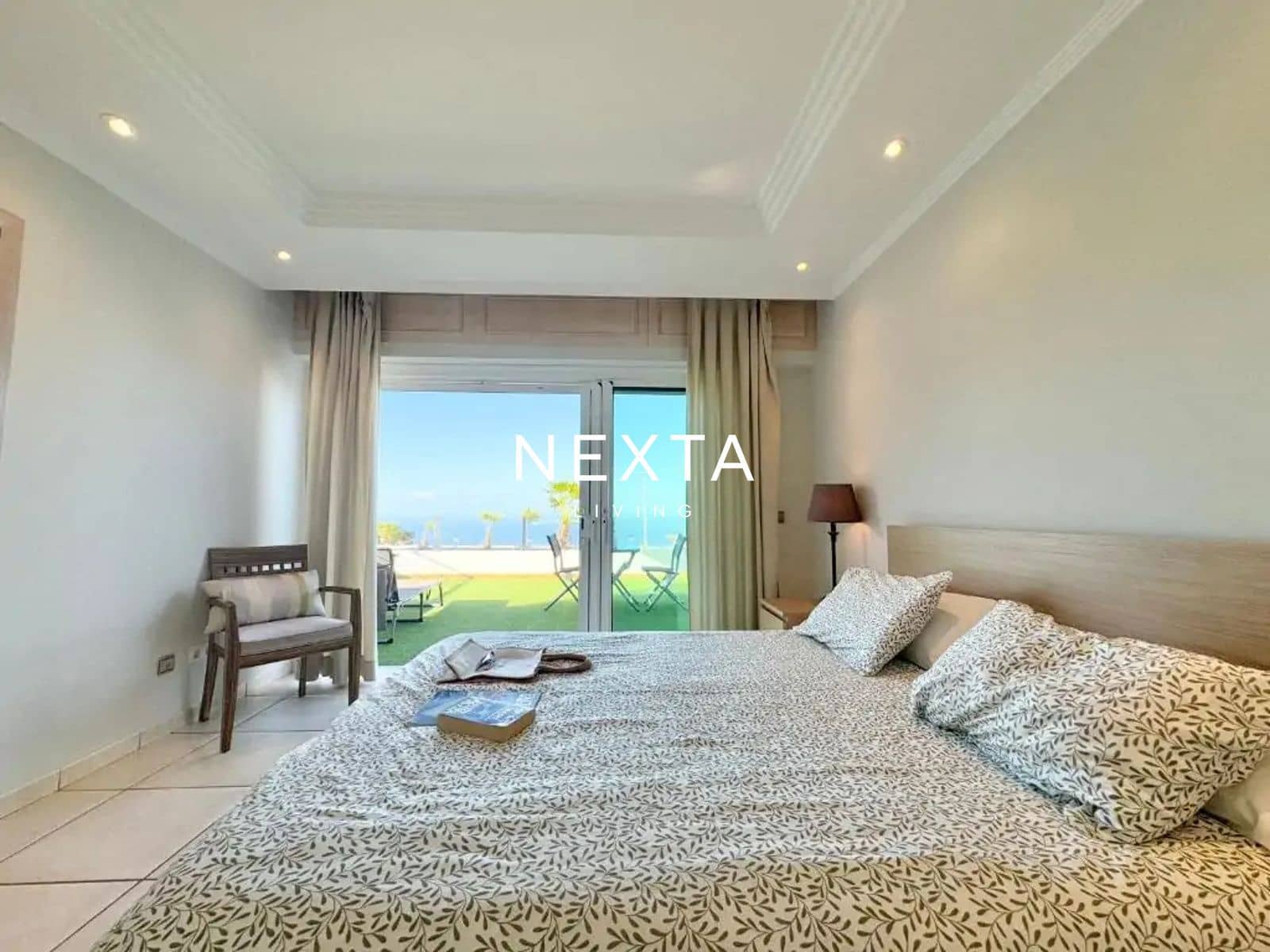 4 bedroom Townhouse for sale in Costa Adeje with pool - € 1,300,000 (Ref: 9834607)