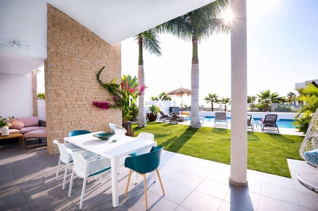 3 soveværelse Villa til salg i La Caleta Adeje, Adeje med swimmingpool garage - € 1.690.000 (Ref: 9854713)