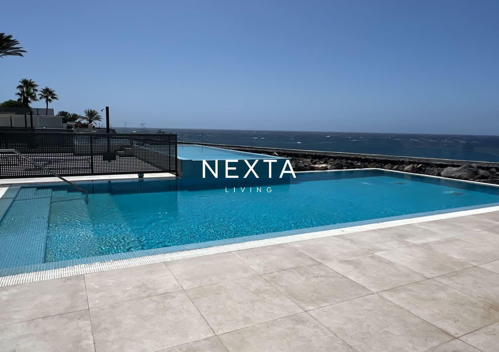 2 bedroom Flat for sale in Costa del Silencio with pool garage - € 685,000 (Ref: 9854715)