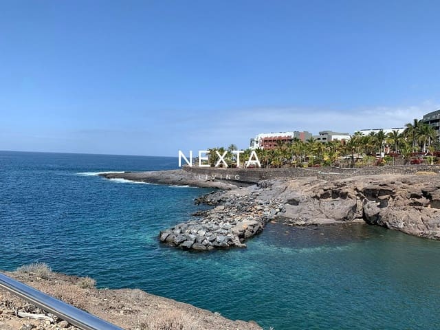 3 soveværelse Villa til salg i Playa Paraiso, Adeje med swimmingpool - € 2.800.000 (Ref: 9867901)