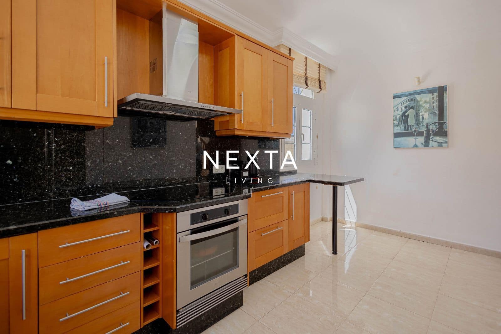 4 bedroom Villa for sale in Playa del Duque with pool garage - € 2,060,000 (Ref: 9867904)