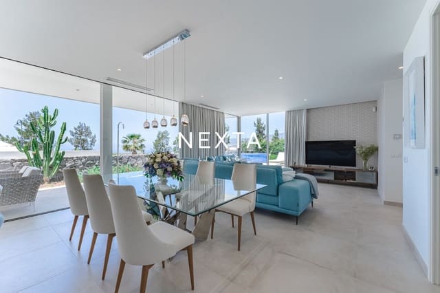 3 soverom Villa til salgs i Guía de Isora med svømmebasseng garasje - € 1 699 000 (Ref: 9867955)