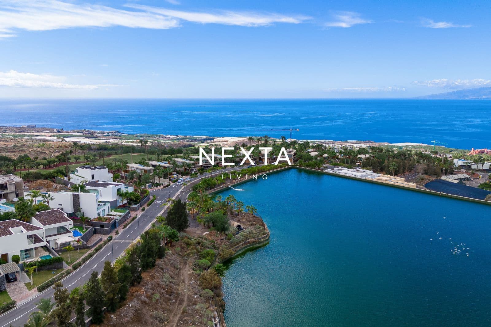 3 bedroom Villa for sale in Guia de Isora with pool garage - € 1,699,000 (Ref: 9867955)