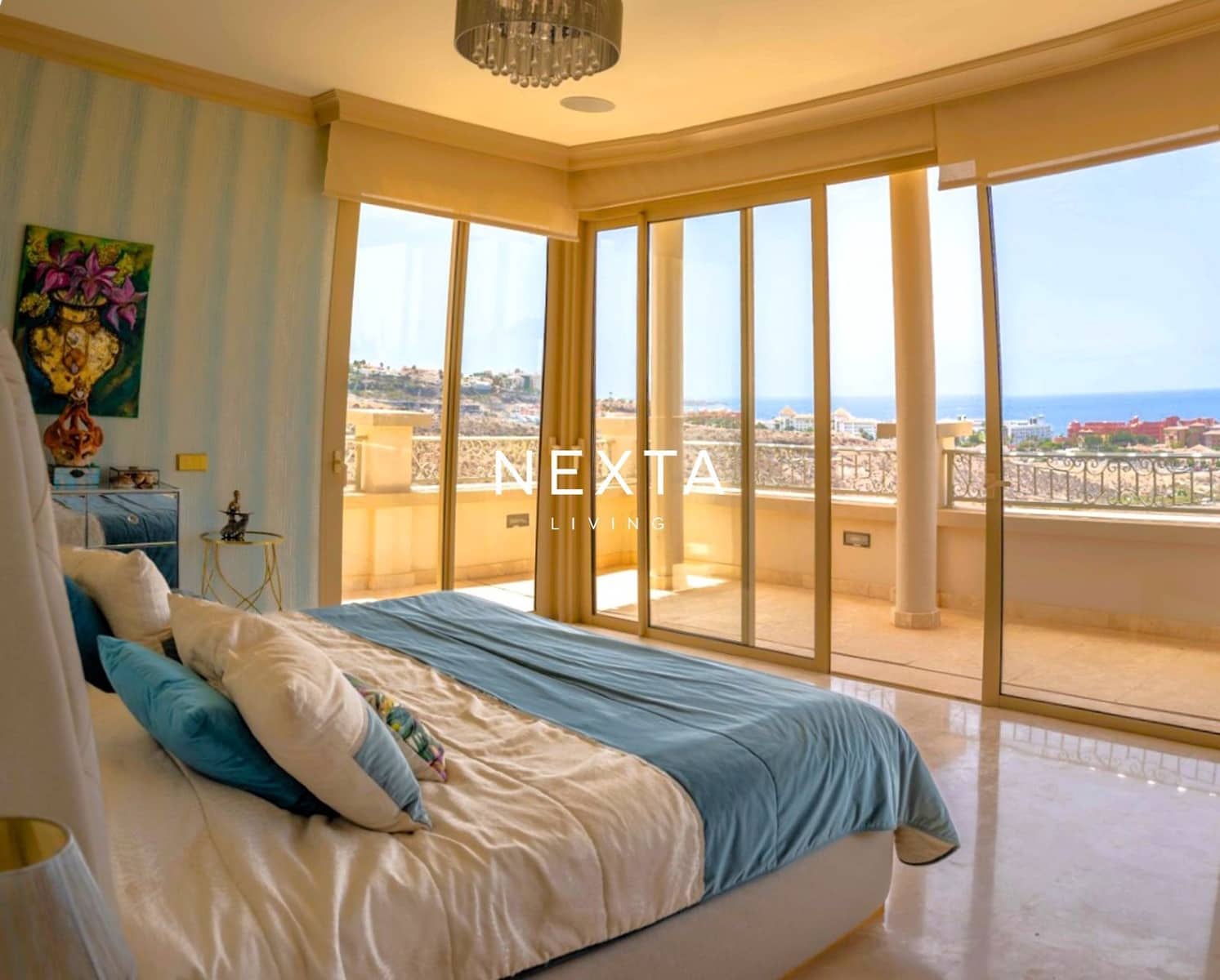 6 bedroom Villa for sale in Costa Adeje with pool garage - € 5,950,000 (Ref: 9867956)