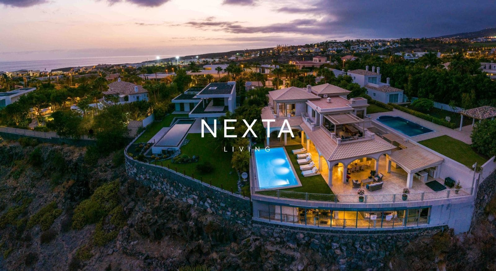 6 bedroom Villa for sale in Costa Adeje with pool garage - € 5,950,000 (Ref: 9867956)